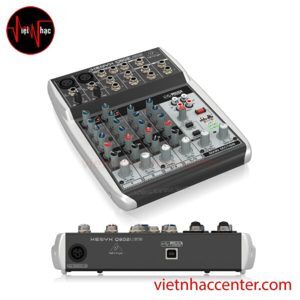 Mixer Behringer Xenyx Q802USB