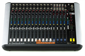 Mixer Soundcraft M12