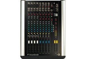 Mixer Soundcraft M4