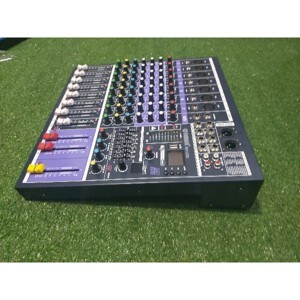 Mixer YaMaHa M11