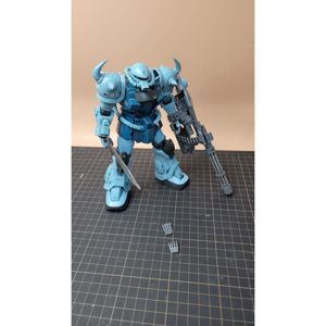 Mô hình MG Gundam MS-07B-3 Gouf Custom Bandai