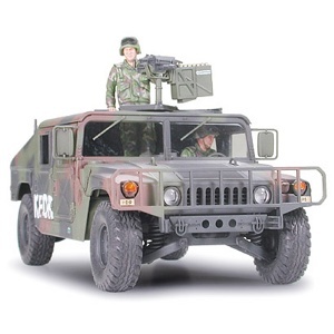 Mô hình quân sự 35263 M1025 Humvee Armament Carrier Tamiya