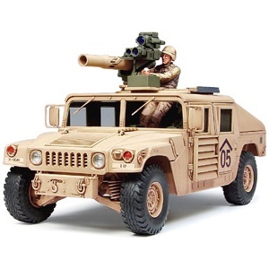 Mô hình quân sự 35267 M1046 HUMVEE TOW MISSILE Tamiya