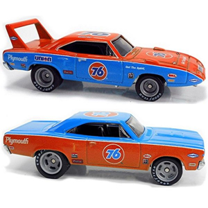 Mô hình xe Hot Wheels '70 Plymouth Aar Cuda