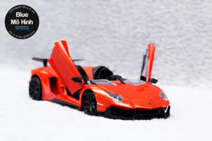 Mô hình xe Lamborghini Aventador J 1:24 MZ