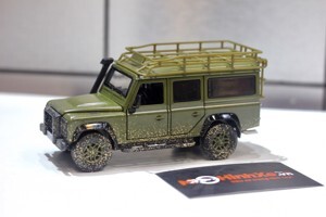 Mô hình xe Land Rover Defender 1:32 Jackiekim