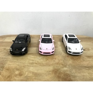 Mô hình xe ô tô Porsche Panamera 1:32