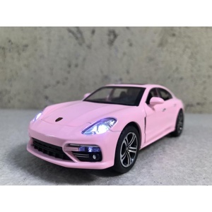 Mô hình xe ô tô Porsche Panamera 1:32