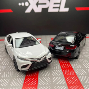 Mô hình xe Toyota Camry 1:36 Welly