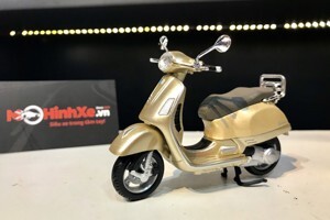 Mô hình xe Vespa GTS 125cc 2017 1:18 Welly