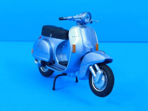 Mô hình xe Vespa P150X 1978