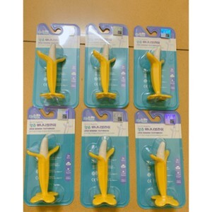 Ngậm nướu hình chuối Ange AG044