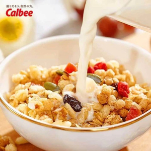 Ngũ cốc trái cây Calbee ít đường 600G