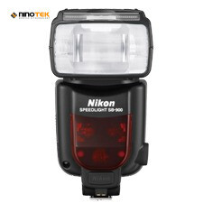 Nikon Speedlight SB 900