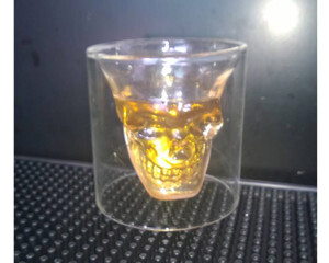 Ly thủy tinh hình Đầu lâu (Doomed Crystal Skull Shotglass)