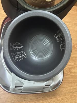 Nồi cơm cao tần Toshiba RC-10VXG