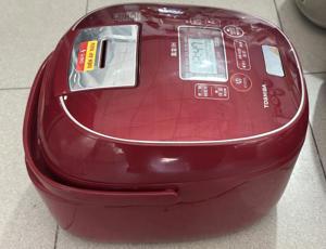 Nồi cơm điện cao tần Toshiba RC-18VRN - 1.8L