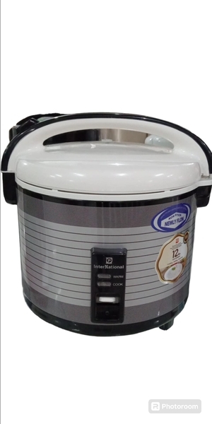 Nồi cơm điện International SR-1800L 1.8L