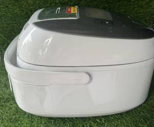 Nồi cơm điện Toshiba RC-10VRL - 1L