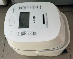 Nồi cơm điện Toshiba RC-10VSR - 1L
