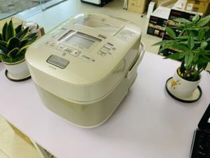 Nồi cơm điện Toshiba RC-DX10HA
