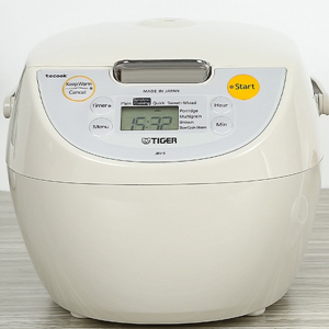 Nồi cơm điện tử Tiger JBVS18W 1.8L