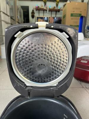 Nồi cơm điện Zojirushi NPVD18 (1.8L)