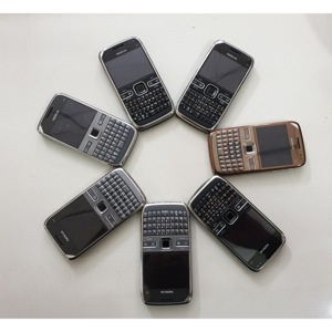 Điện thoại Nokia E72