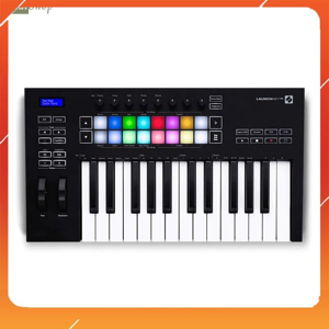 Novation Launchkey 25 MK3 MIDI Controller