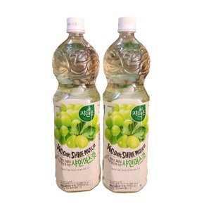 Nước ép nho Woongjin 1.5L
