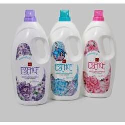 Nước giặt Essence 2 L