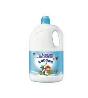 Nước giặt tẩy KoDoMo 2000ml