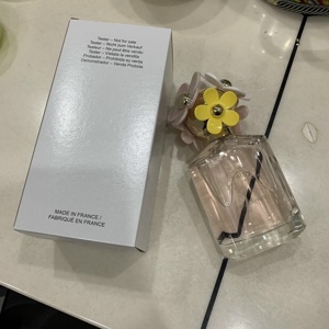 Nước Hoa Daisy Eau So Fresh Marc Jacobs 100ml