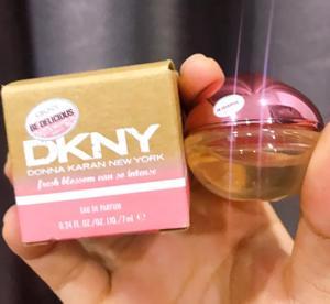 Nước hoa DKNY Be Delicious Fresh Blossom 7ml