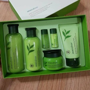 Bộ dưỡng trà xanh Innisfree Green Tea Balancing Special Skin Care Set