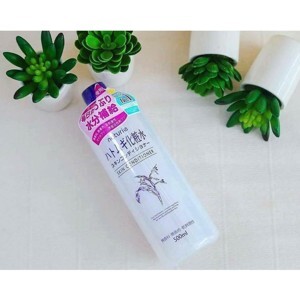 Nước hoa hồng Lotion Naturie - 500ml