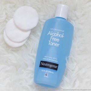 Nước hoa hồng Neutrogena Alcohol Free Toner 250ml