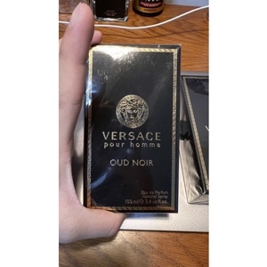 Nước hoa nam Versace Oud Noir For Men - 100 ml