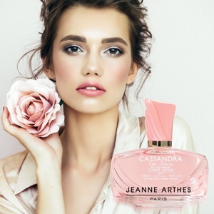 Nước Hoa Nữ Jeanne Arthes Cassandra Rose Intense EDP 100ml