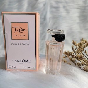 Nước hoa nữ Lancome Tresor In Love Edp 5ml