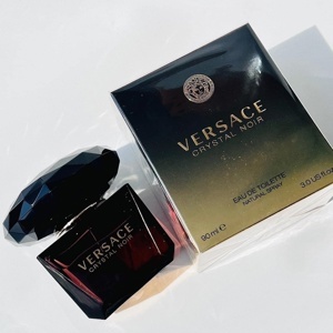 Nước hoa nữ Versace Crystal Noir 90ml