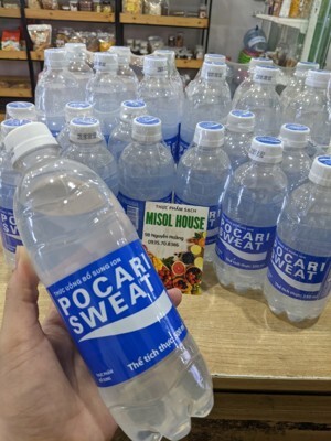 Nước khoáng i-on Pocari Sweat - 350ml