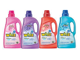 Nước lau sàn nhà Whiz - 900ml