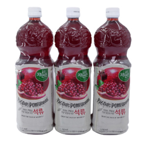 Nước lựu Woongjin 1.5L