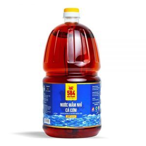 Nước mắm cá cơm 584 Nha Trang 15 độ đạm bình 2 lít