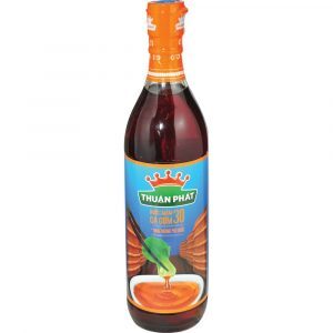 Nước mắm cá cơm Thuận Phát 30 độ đạm chai 620ml