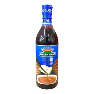 Nước mắm cá cơm Thuận Phát 40 độ đạm chai 620ml