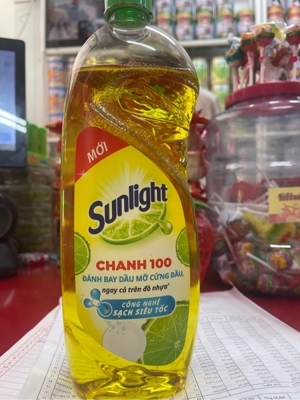 Nước rửa chén Sunlight Chanh 100 chai 750g