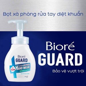 Nước rửa tay bọt tuyết Biore