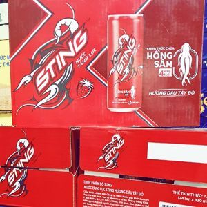 Nước tăng lực Sting hương dâu tây đỏ thùng 24 lon x 330ml